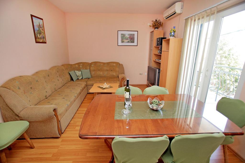 Apartments Marija Trogir Exterior foto
