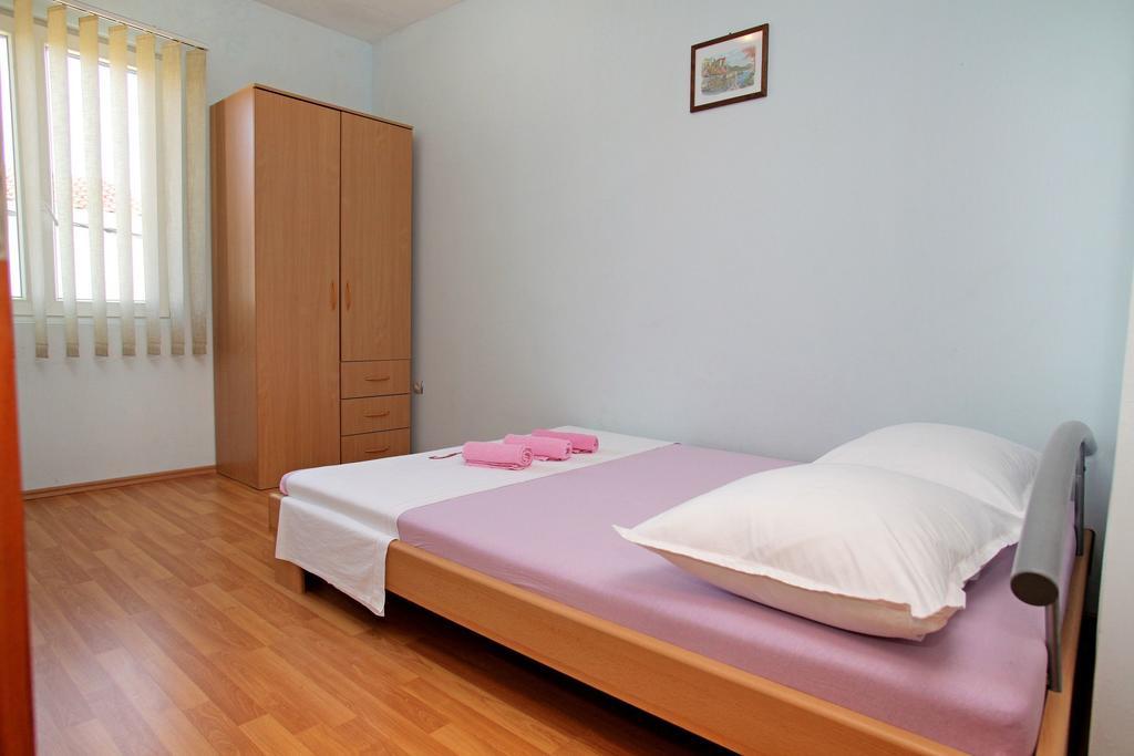 Apartments Marija Trogir Exterior foto